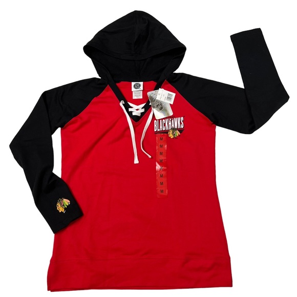 NHL Chicago Blackhawks Hoodie Pullover Lace Up Red Black - Picture 9 of 9